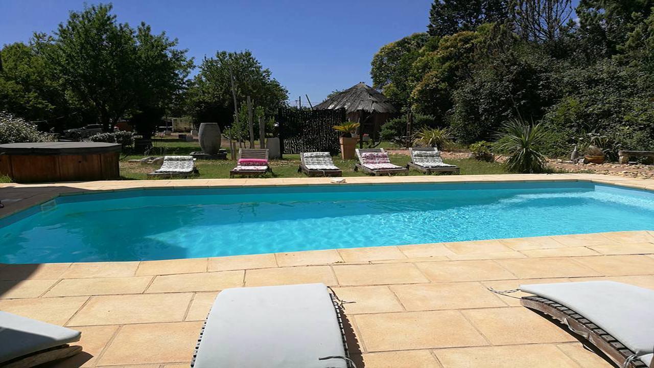 Esprit D'Ailleurs Bed & Breakfast Baillargues Exterior foto