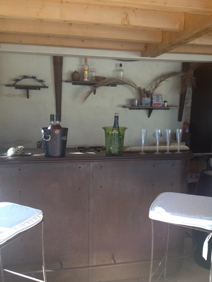 Esprit D'Ailleurs Bed & Breakfast Baillargues Exterior foto