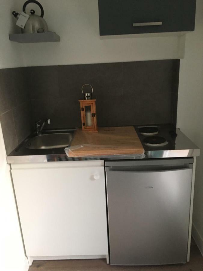 Esprit D'Ailleurs Bed & Breakfast Baillargues Exterior foto